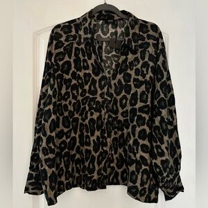Yest The Netherlands Leopard Print Button Down Blouse, Womens Size 12 NWT